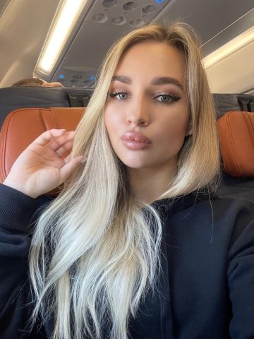 Ева